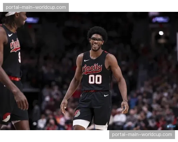 开拓者新星斯库特·亨德森因肩部伤势将缺席剩余常规赛